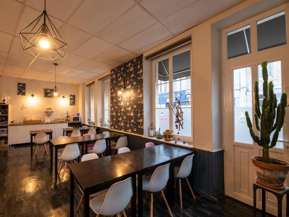 Logis Hotel Au Croissant Buzançais Exteriér fotografie